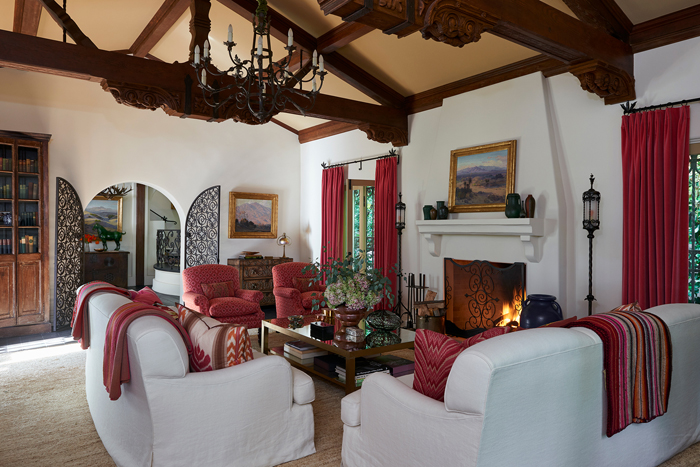 Проект Spanish Colonial в Беверли-Хиллз, студия Commune Design.jpg
