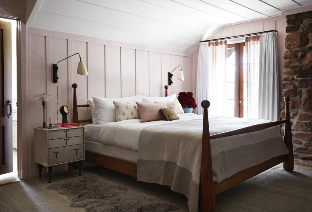Студия SHAMSHIRI, проект California Chalet в Южной Калифорнии, photo Stephen Kent Johnson, Stylist Michael Reynolds