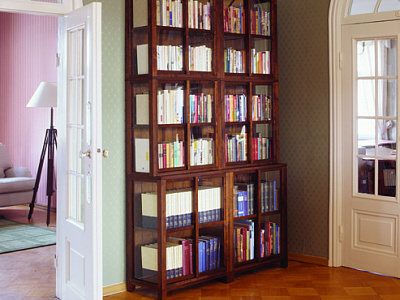 Книжные шкафы